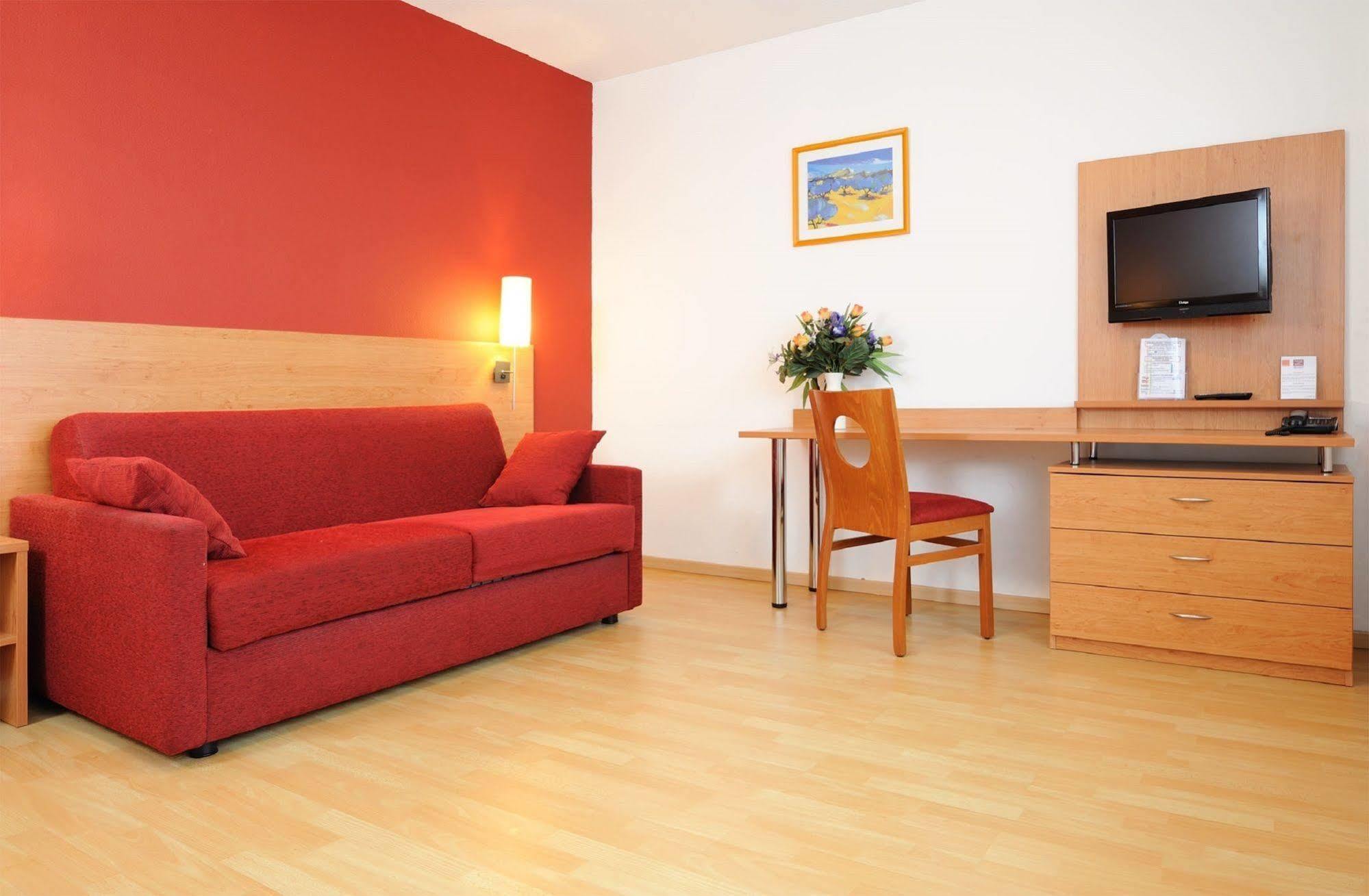 Sejours & Affaires Grenoble Marie Curie Aparthotel Εξωτερικό φωτογραφία